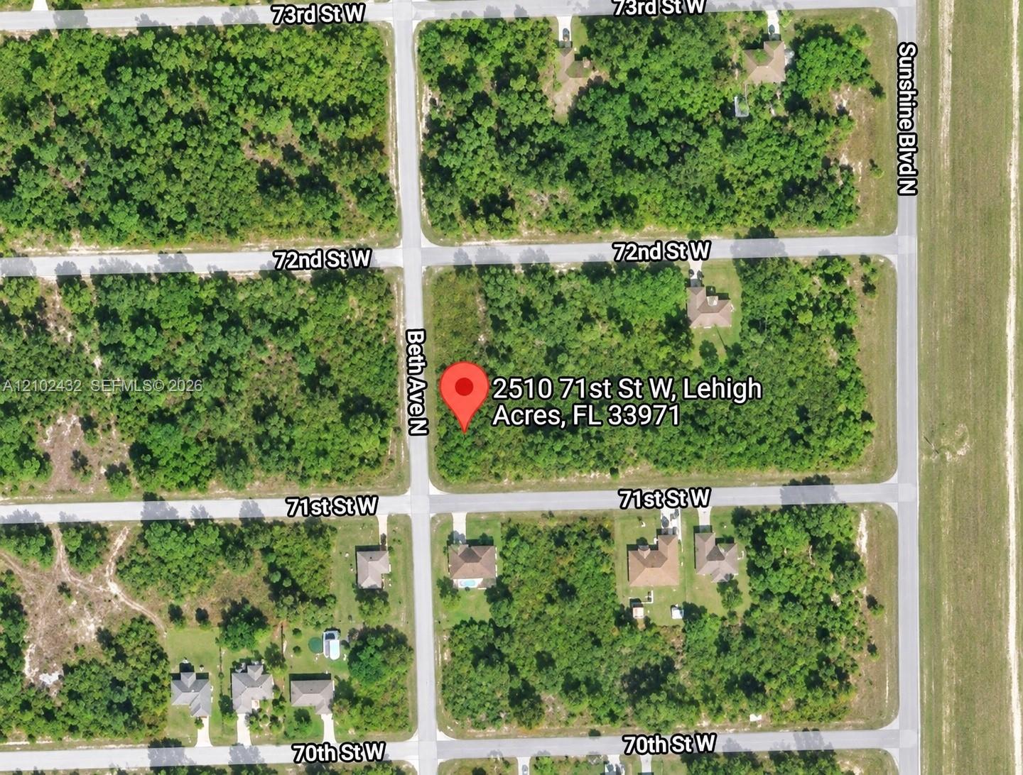 2510 71st Street W Property Photo 1