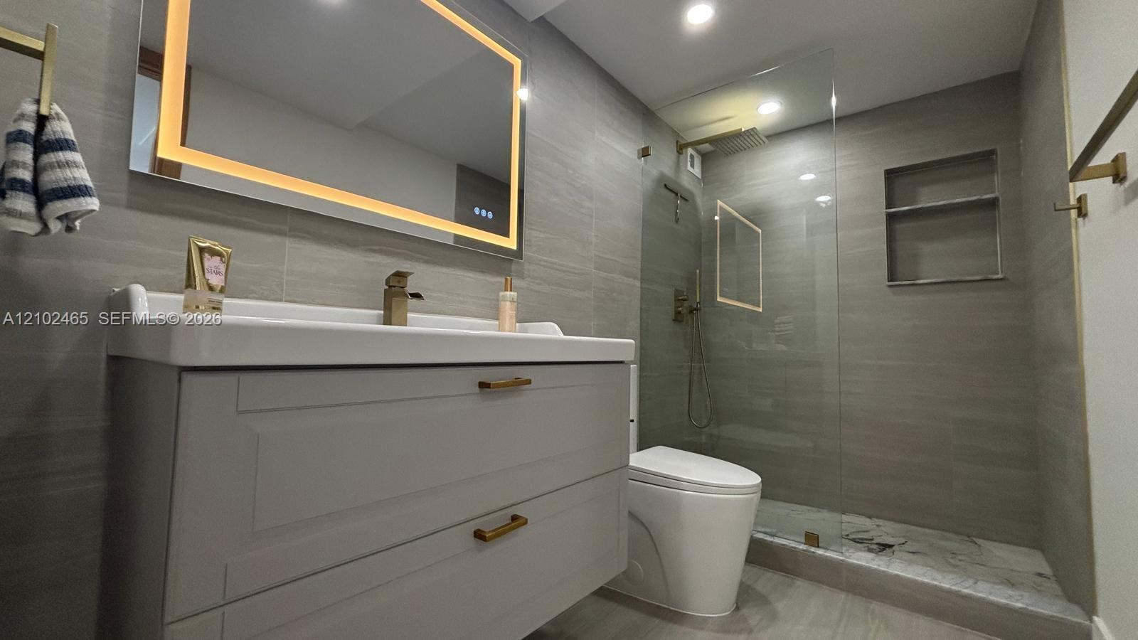 11111 Biscayne Boulevard 16a Property Photo 29
