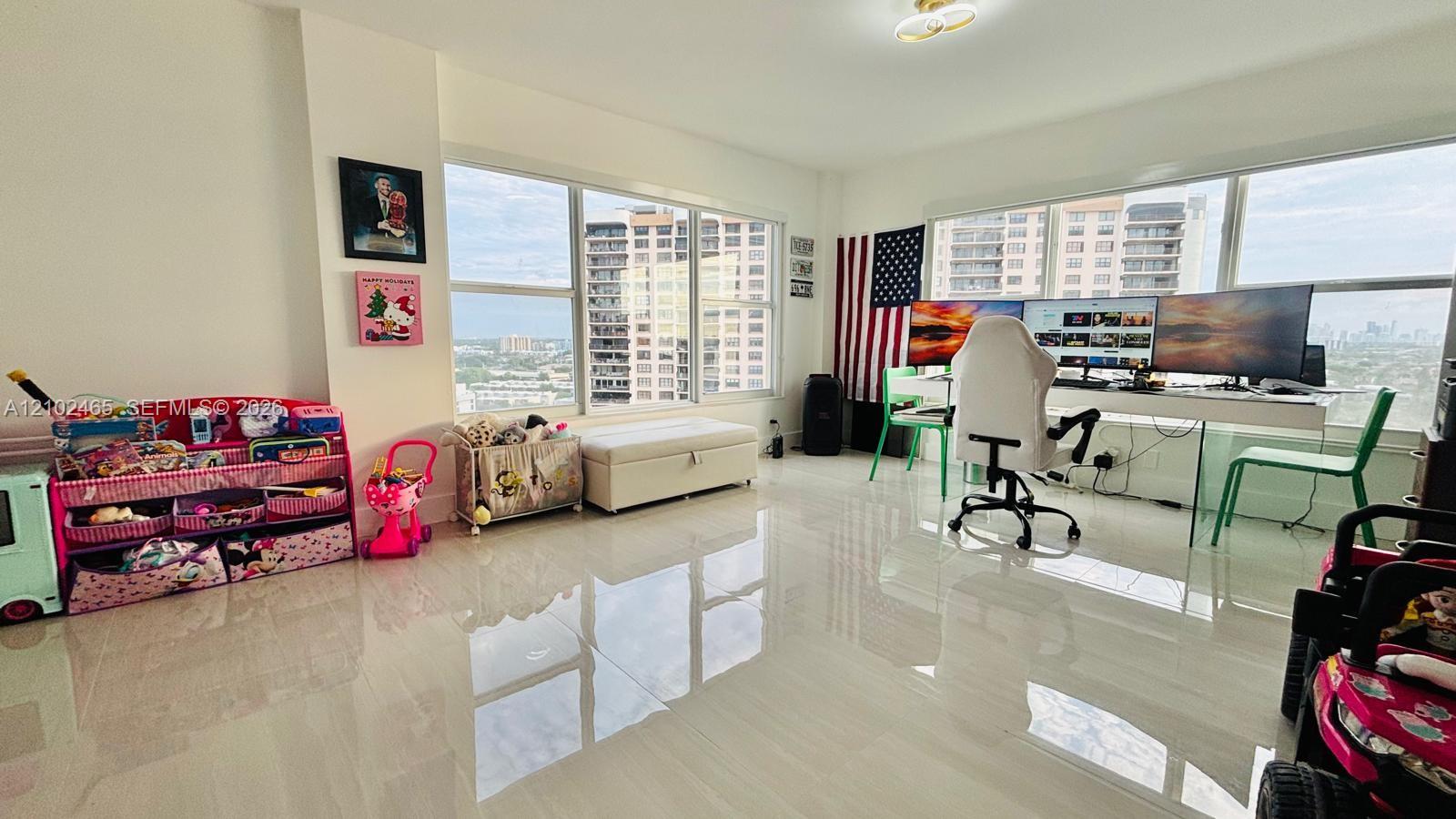 11111 Biscayne Boulevard 16a Property Photo 34