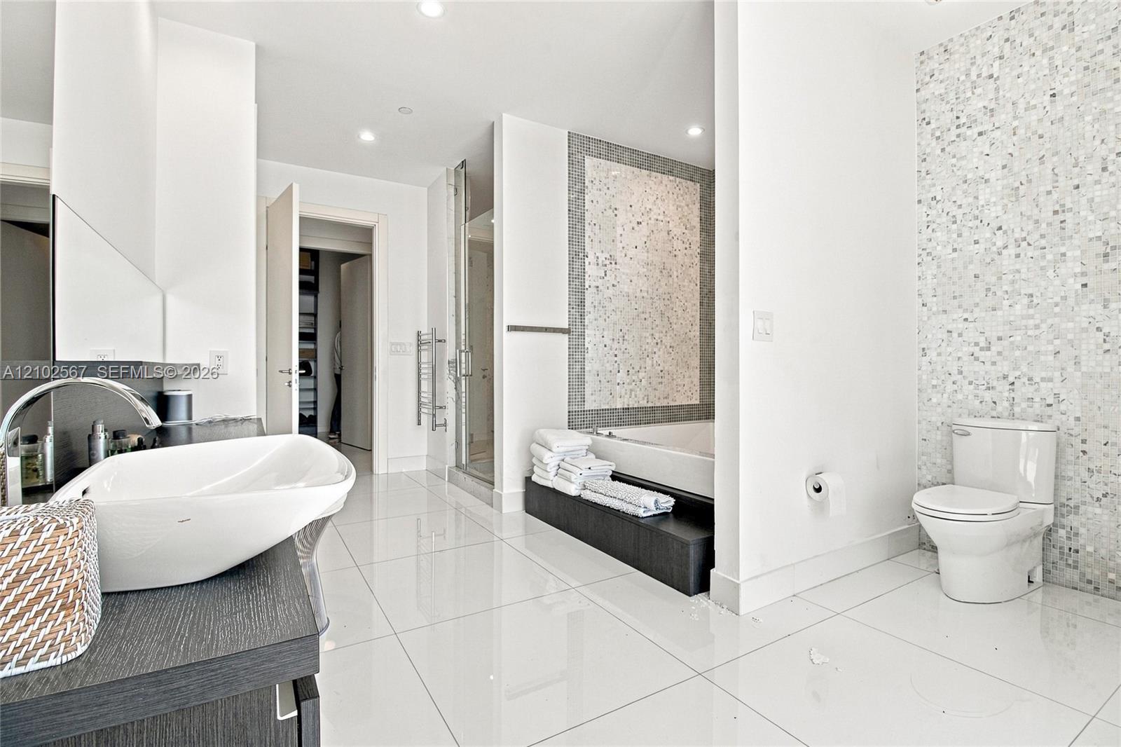 200 Biscayne Boulevard Way 5302 Property Photo 10