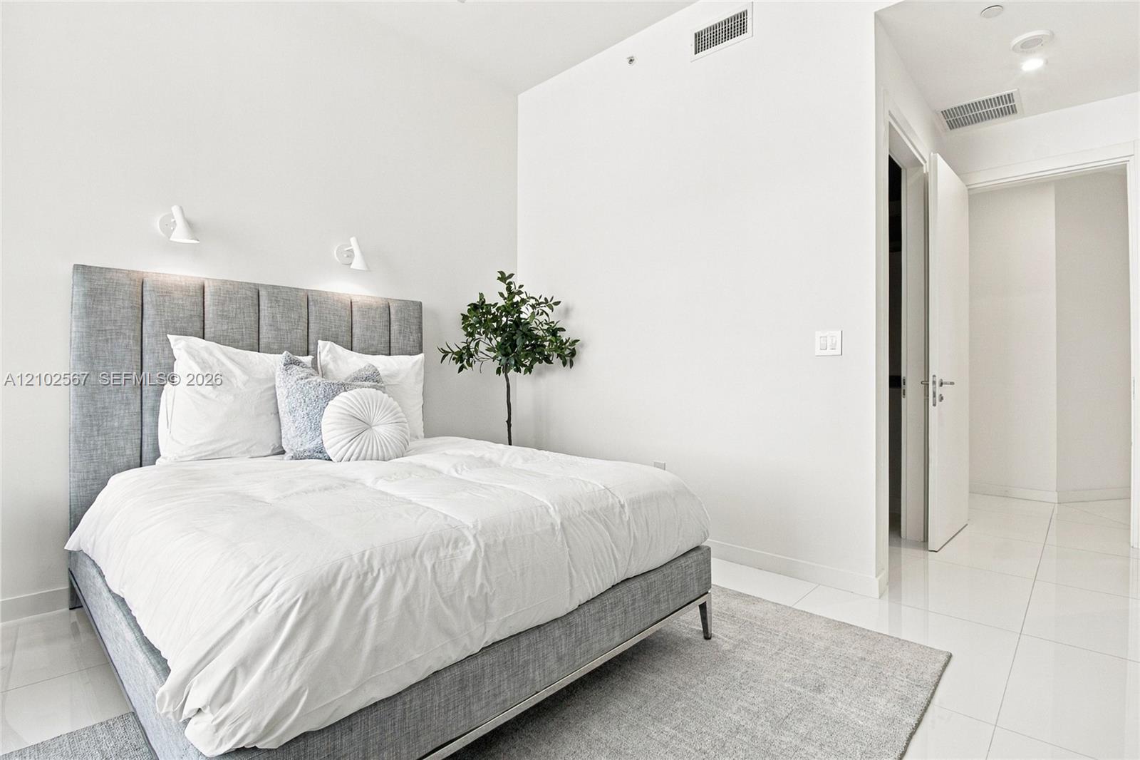 200 Biscayne Boulevard Way 5302 Property Photo 16
