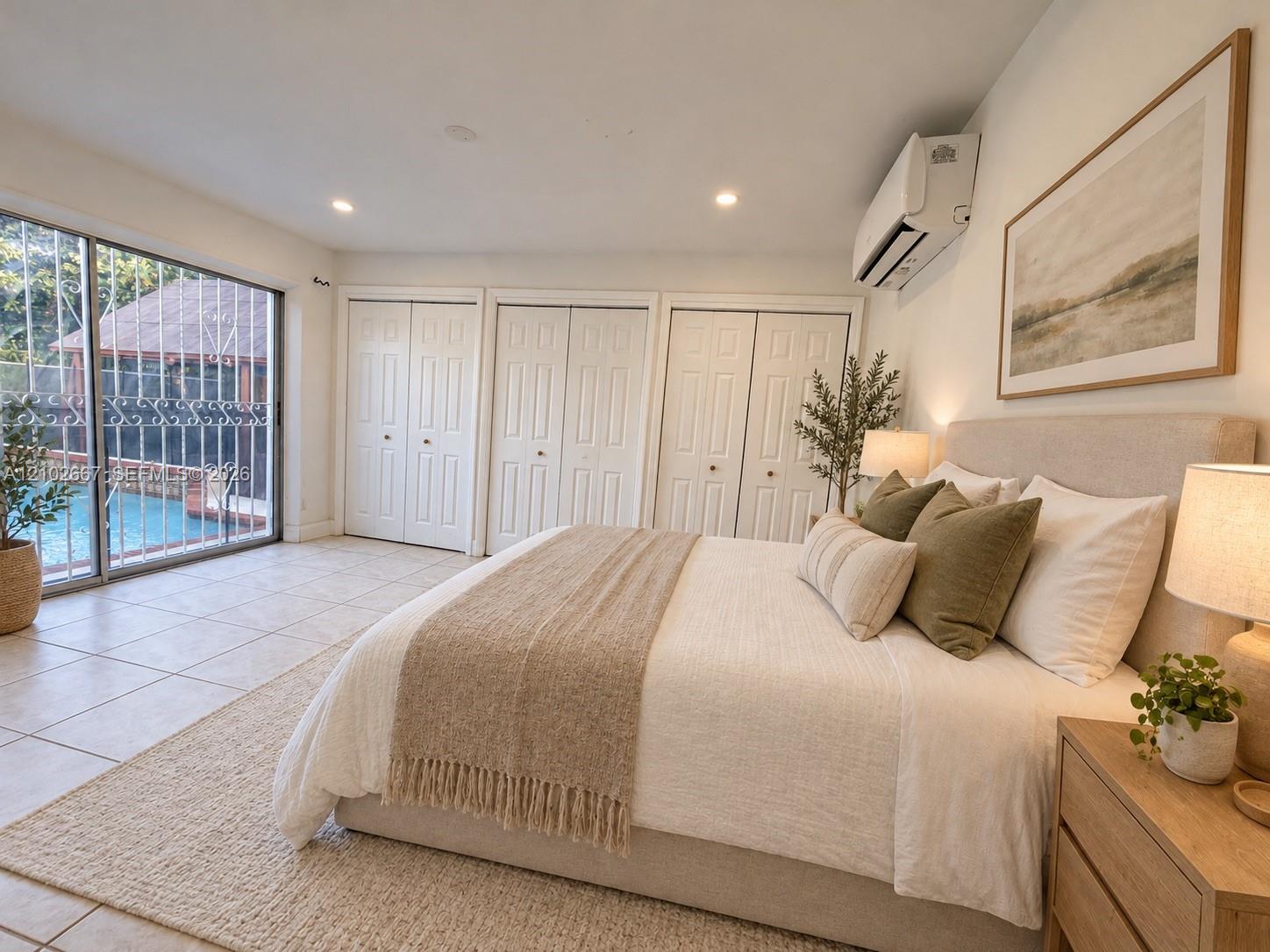 8218 Southampton Drive A Property Photo 6