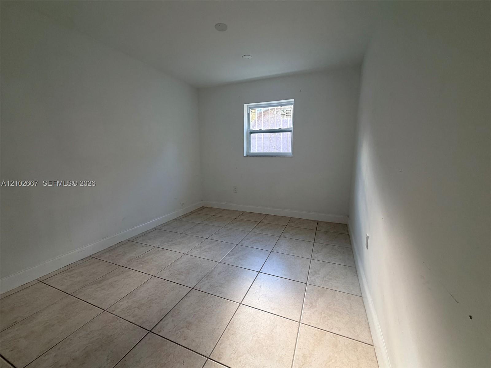 8218 Southampton Drive A Property Photo 19