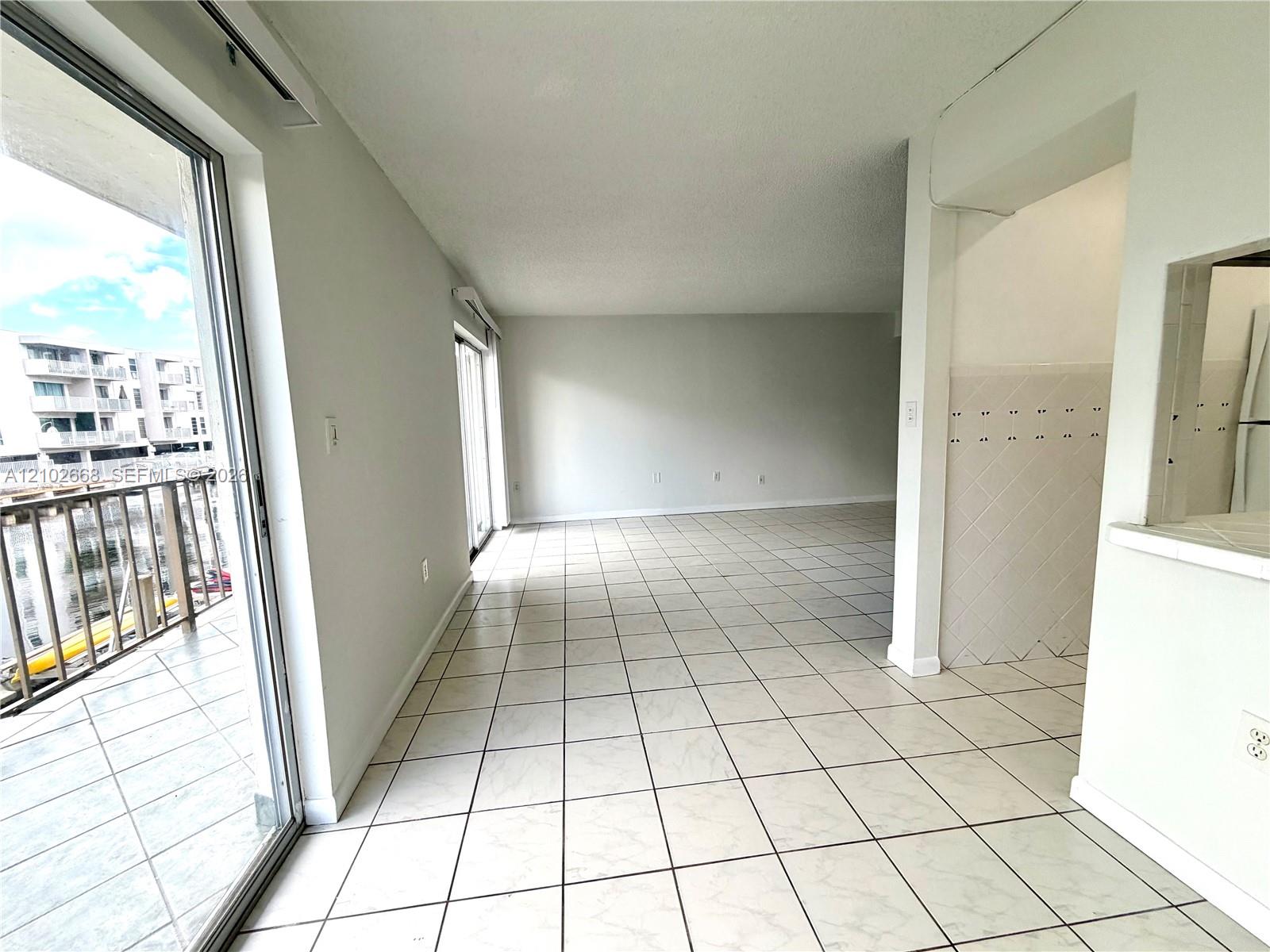 3665 Ne 167th Street 204 Property Photo 8