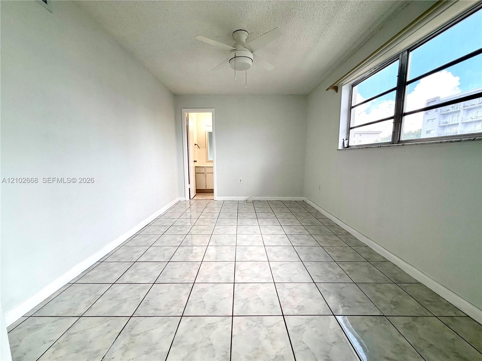 3665 Ne 167th Street 204 Property Photo 11