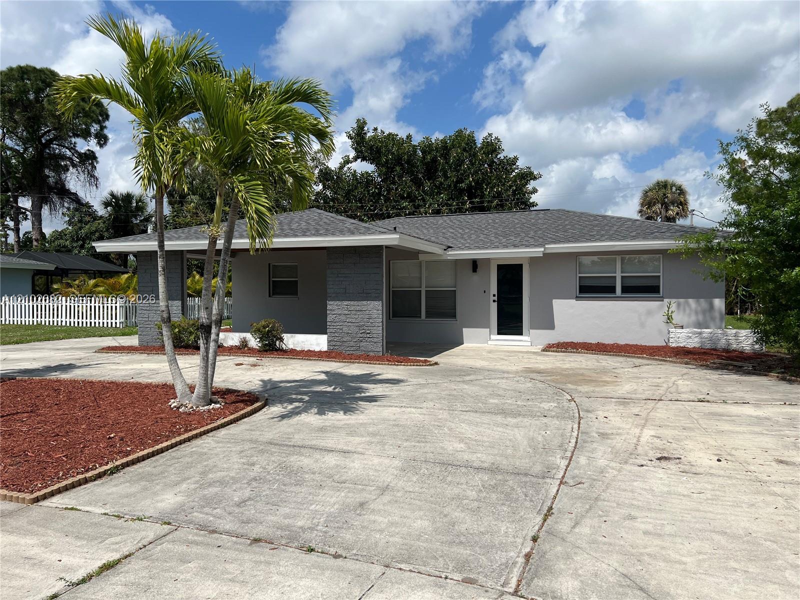 4562 Tennyson Drive Property Photo 1