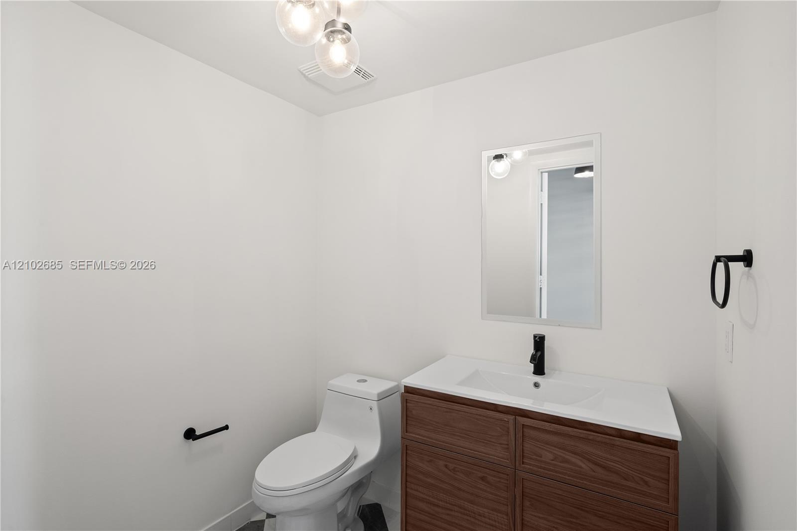 690 Sw 1st Court 2115 Property Photo 14