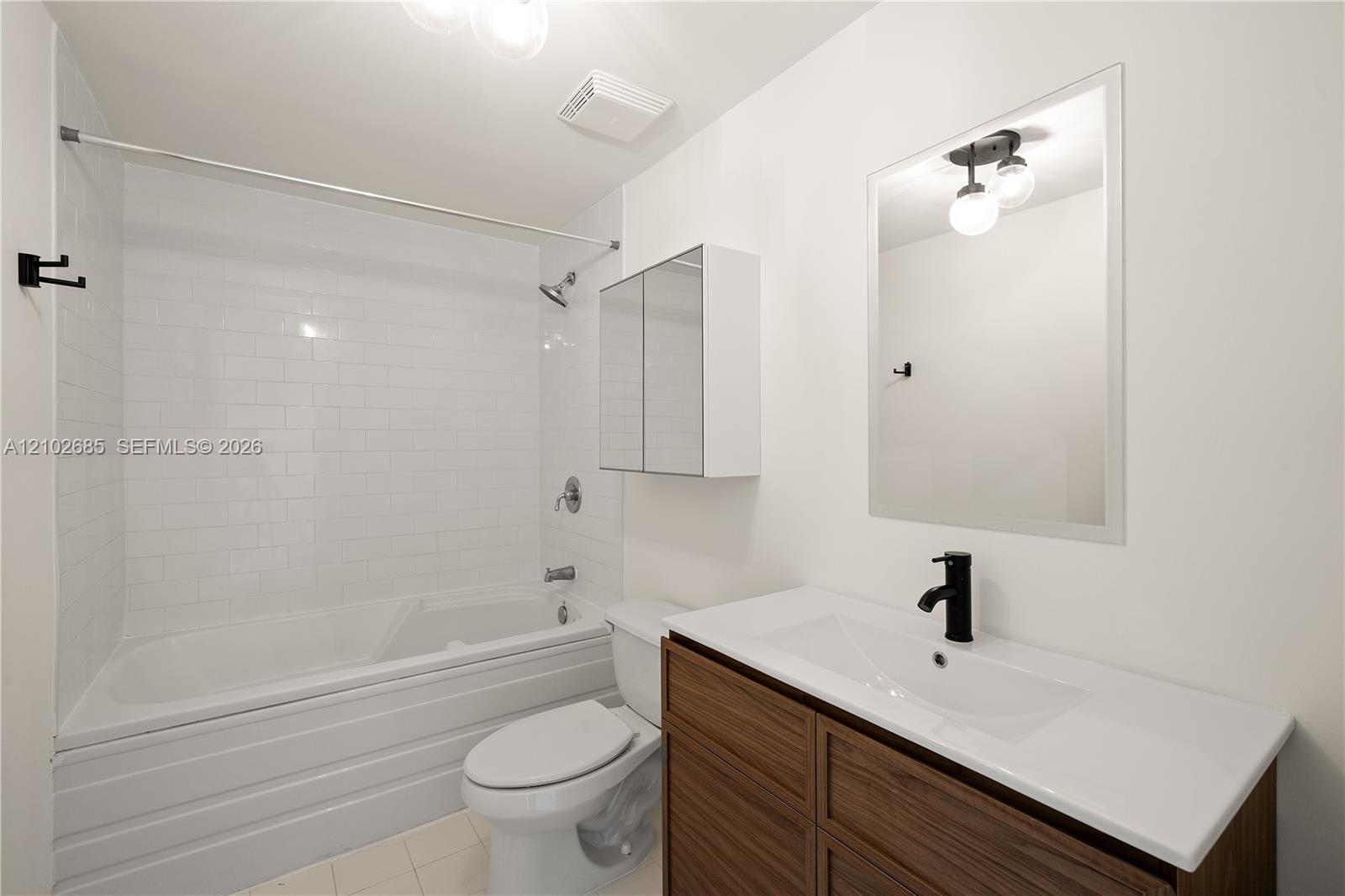 690 Sw 1st Court 2115 Property Photo 29