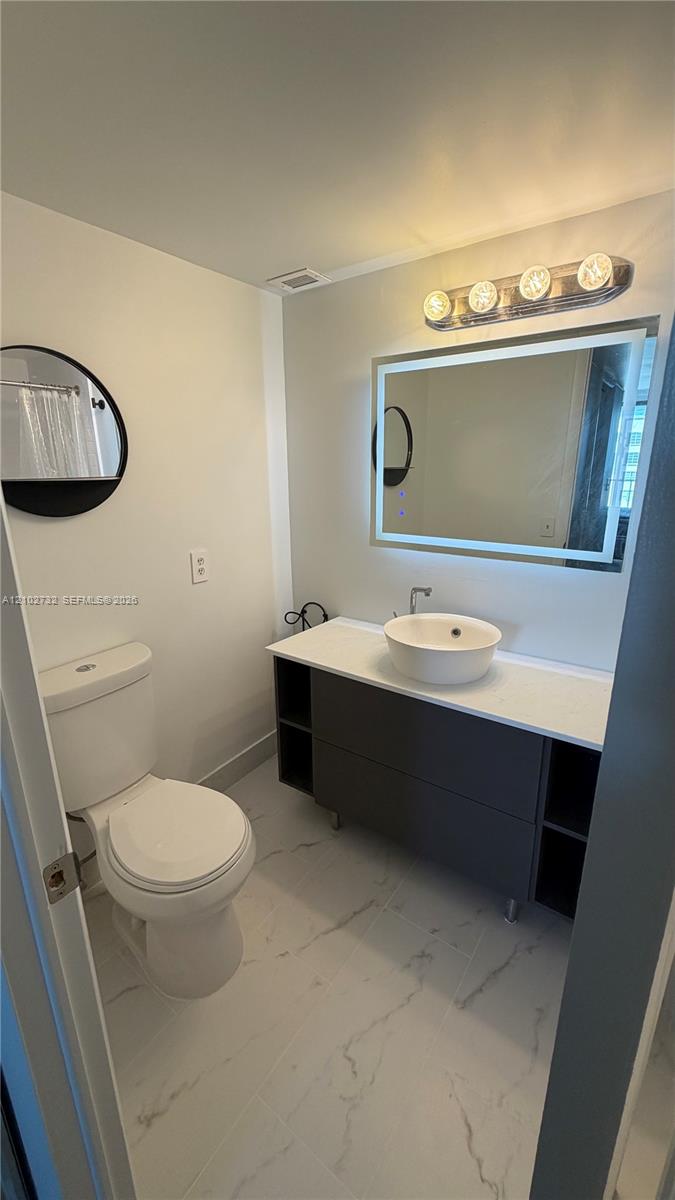 2750 Ne 183rd Street 2106 Property Photo 16