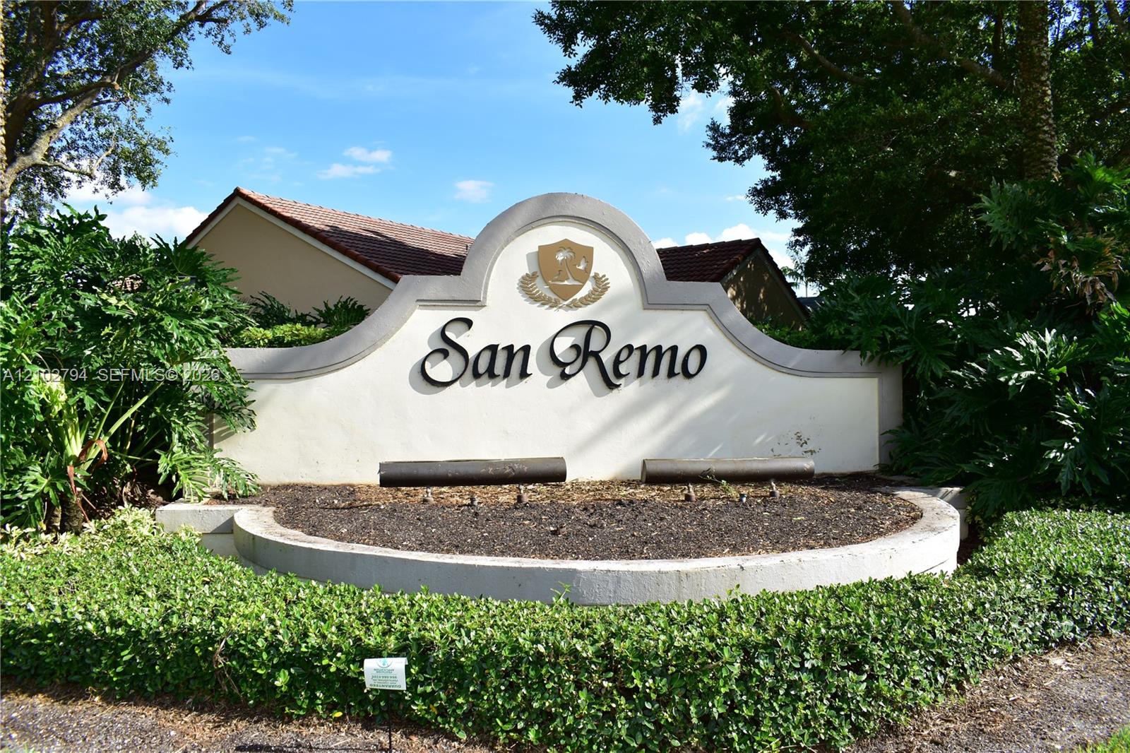 952 Sevilla Circle Property Photo 1