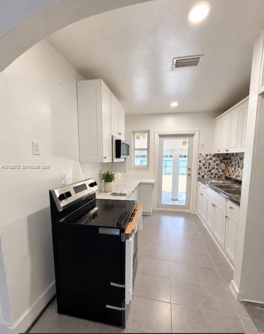 4111 Nw 5th Street N/a Property Photo 3