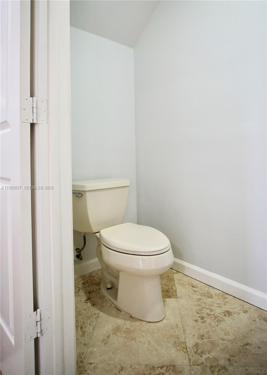 18281 Sw 22nd Street Property Photo 18
