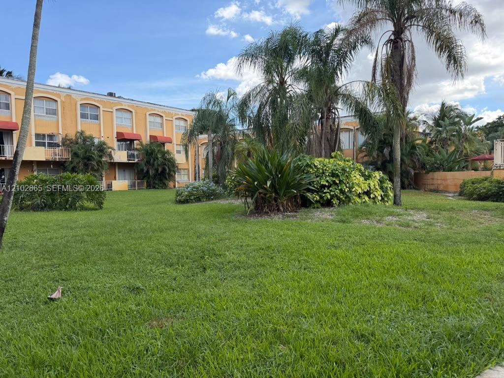 18111 NW 68th Avenue F210 Property Photo 1