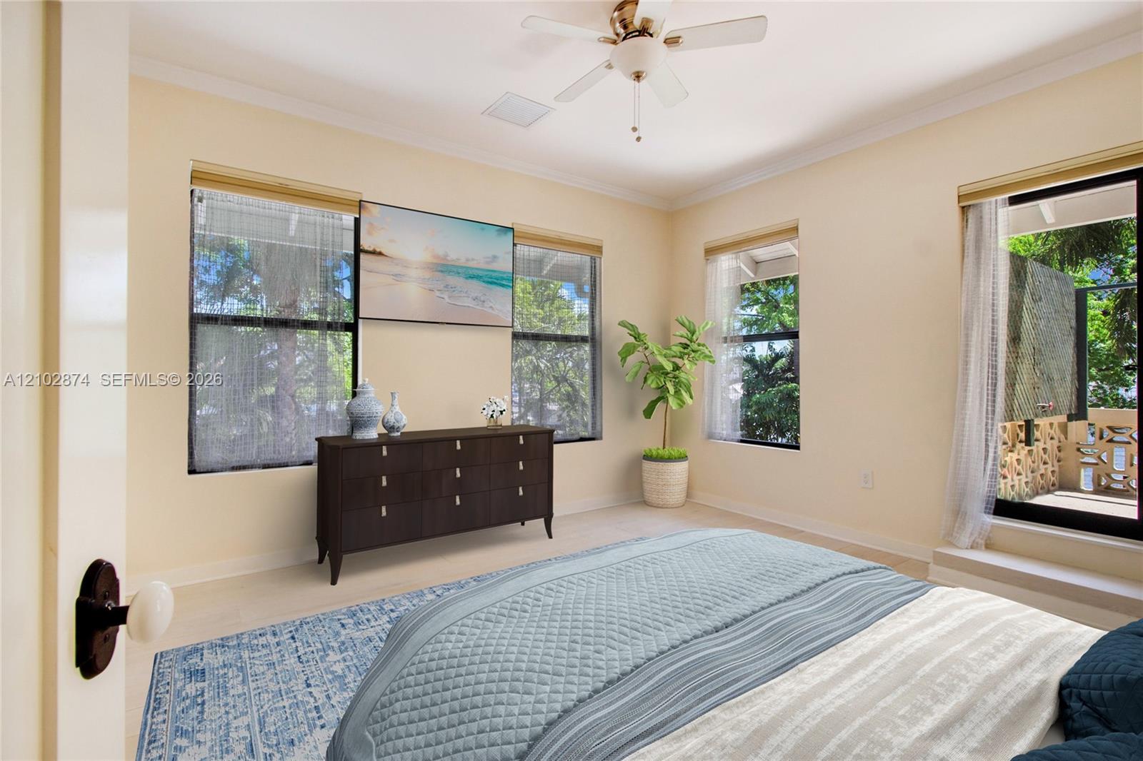 668 N River Drive Property Photo 17