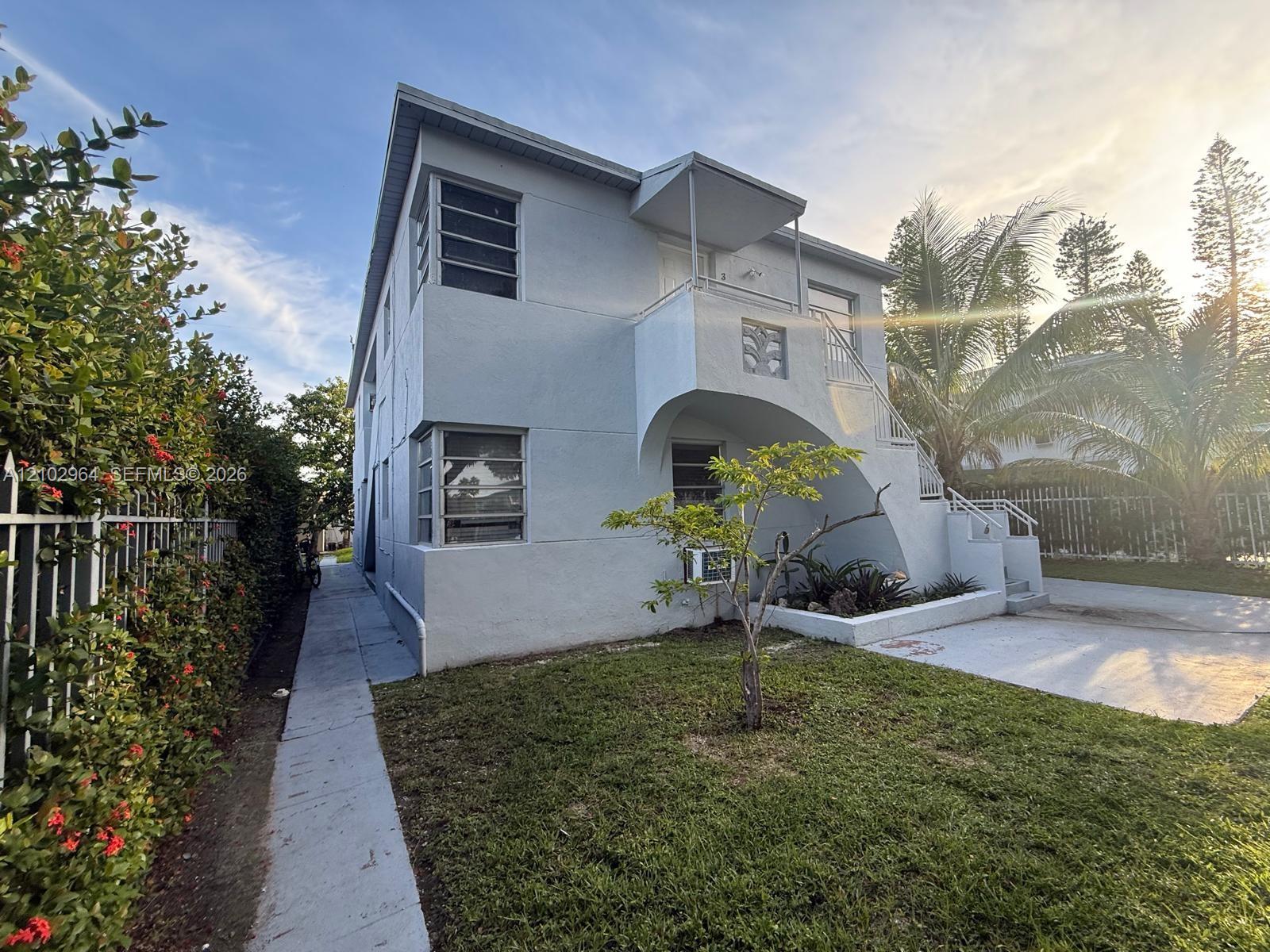 1730 Marseille Drive Property Photo 1
