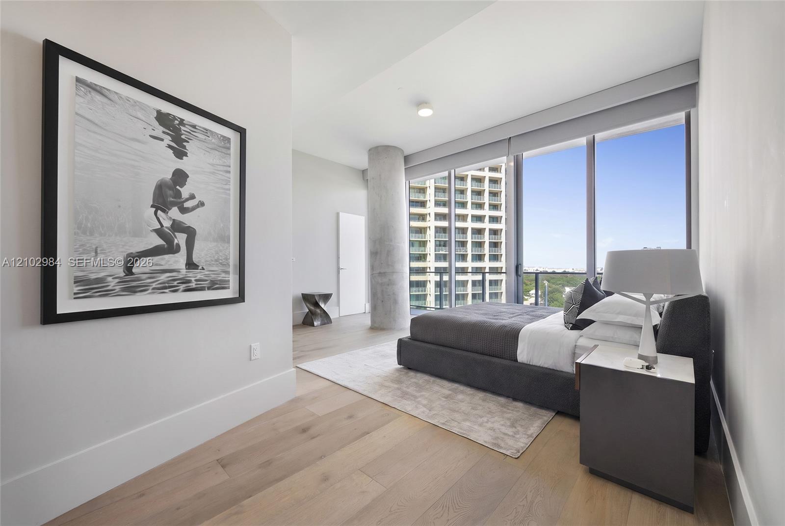 2669 S Bayshore Drive 903n Property Photo 21