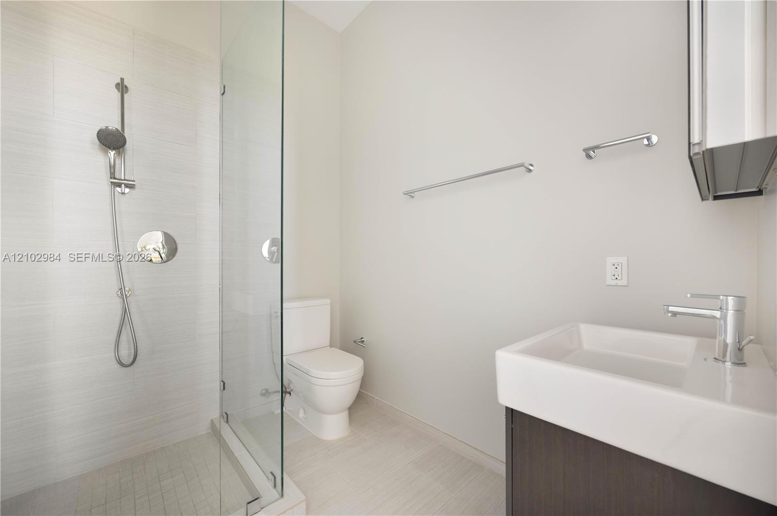2669 S Bayshore Drive 903n Property Photo 26
