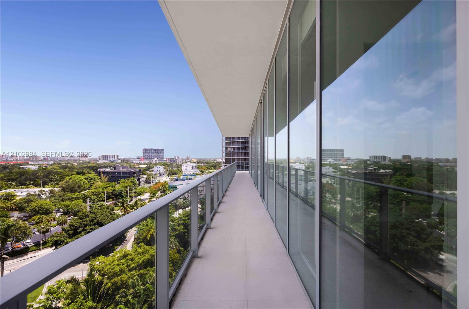 2669 S Bayshore Drive 903n Property Photo 31