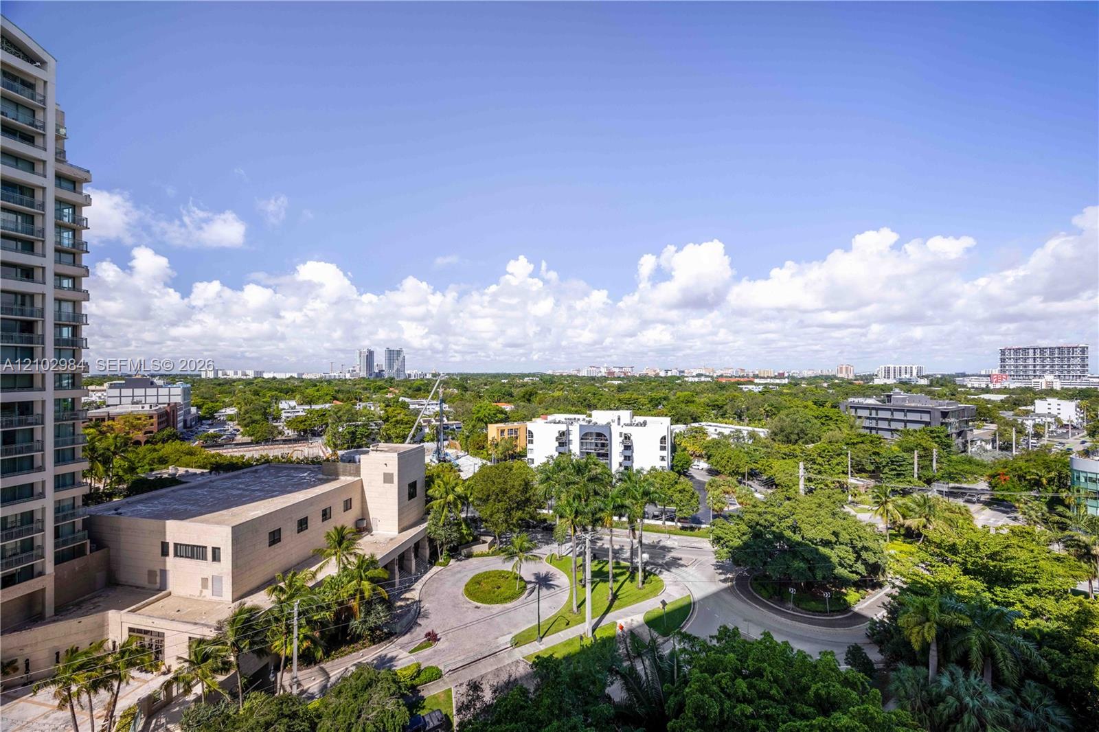 2669 S Bayshore Drive 903n Property Photo 32