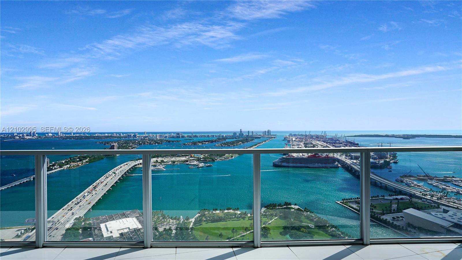 1100 Biscayne Boulevard 5202 Property Photo 2