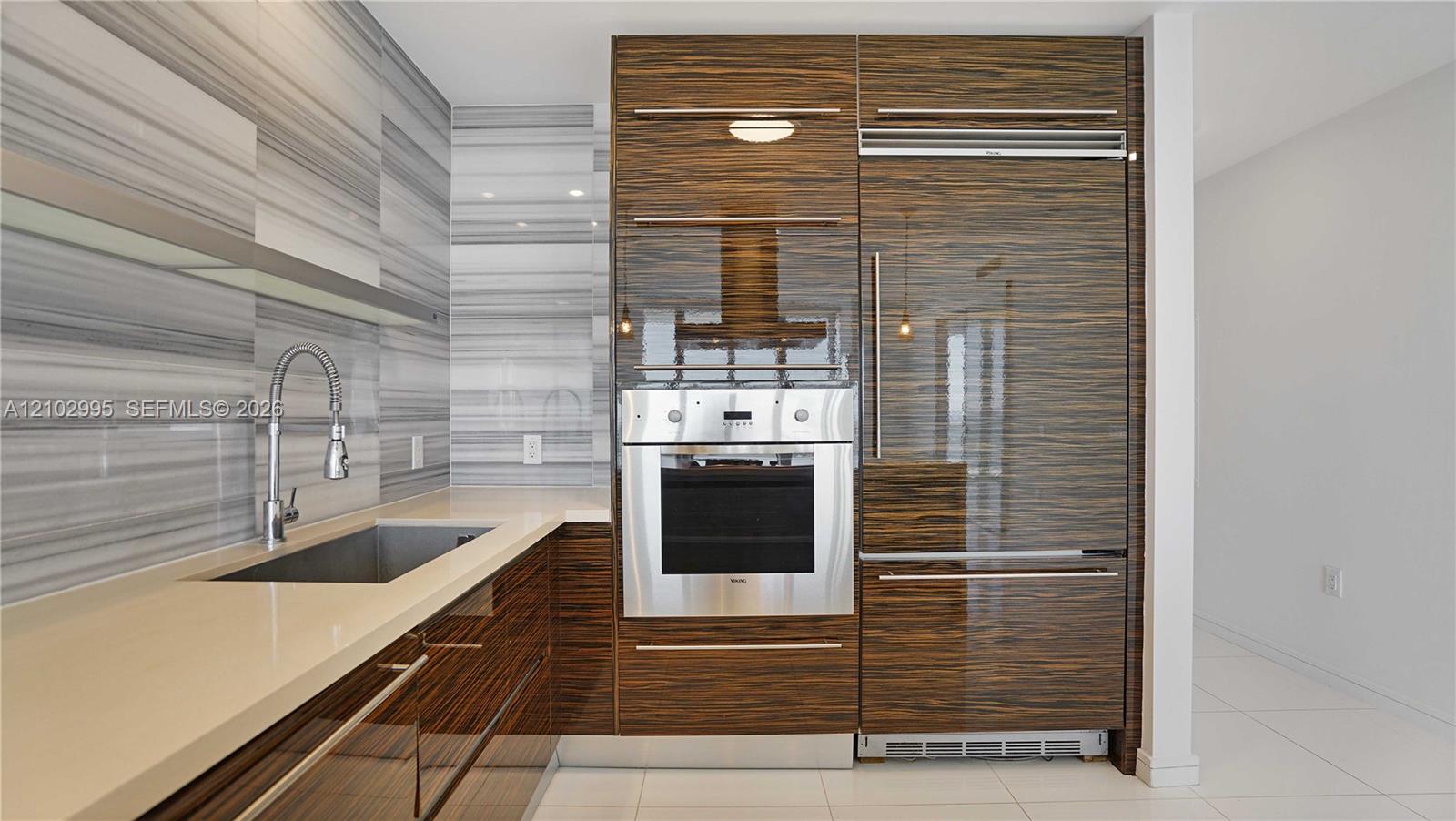 1100 Biscayne Boulevard 5202 Property Photo 12
