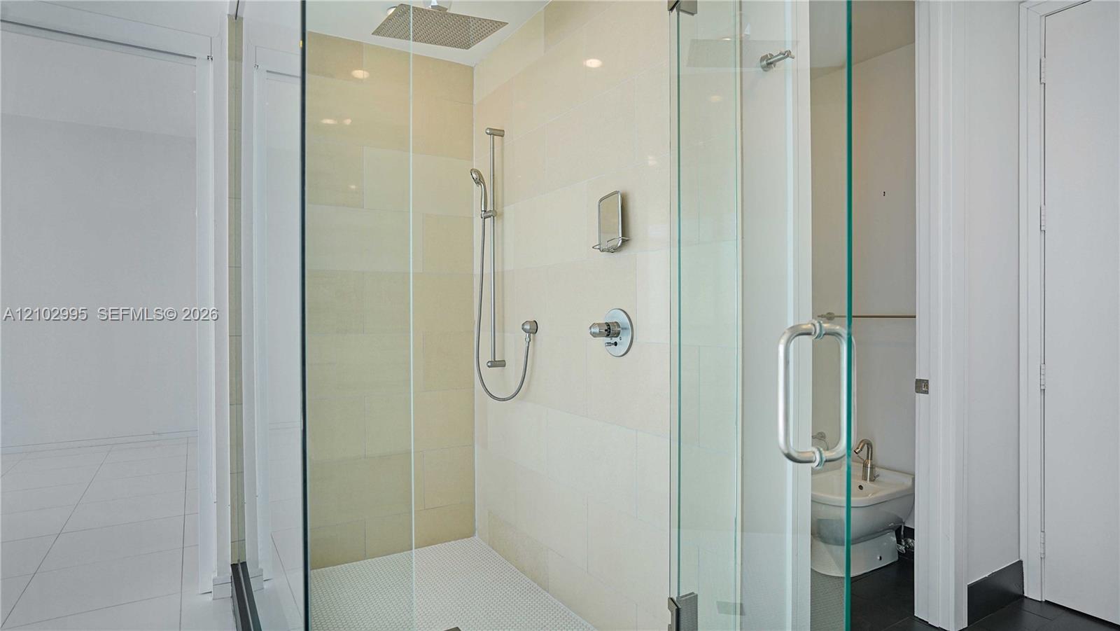 1100 Biscayne Boulevard 5202 Property Photo 21