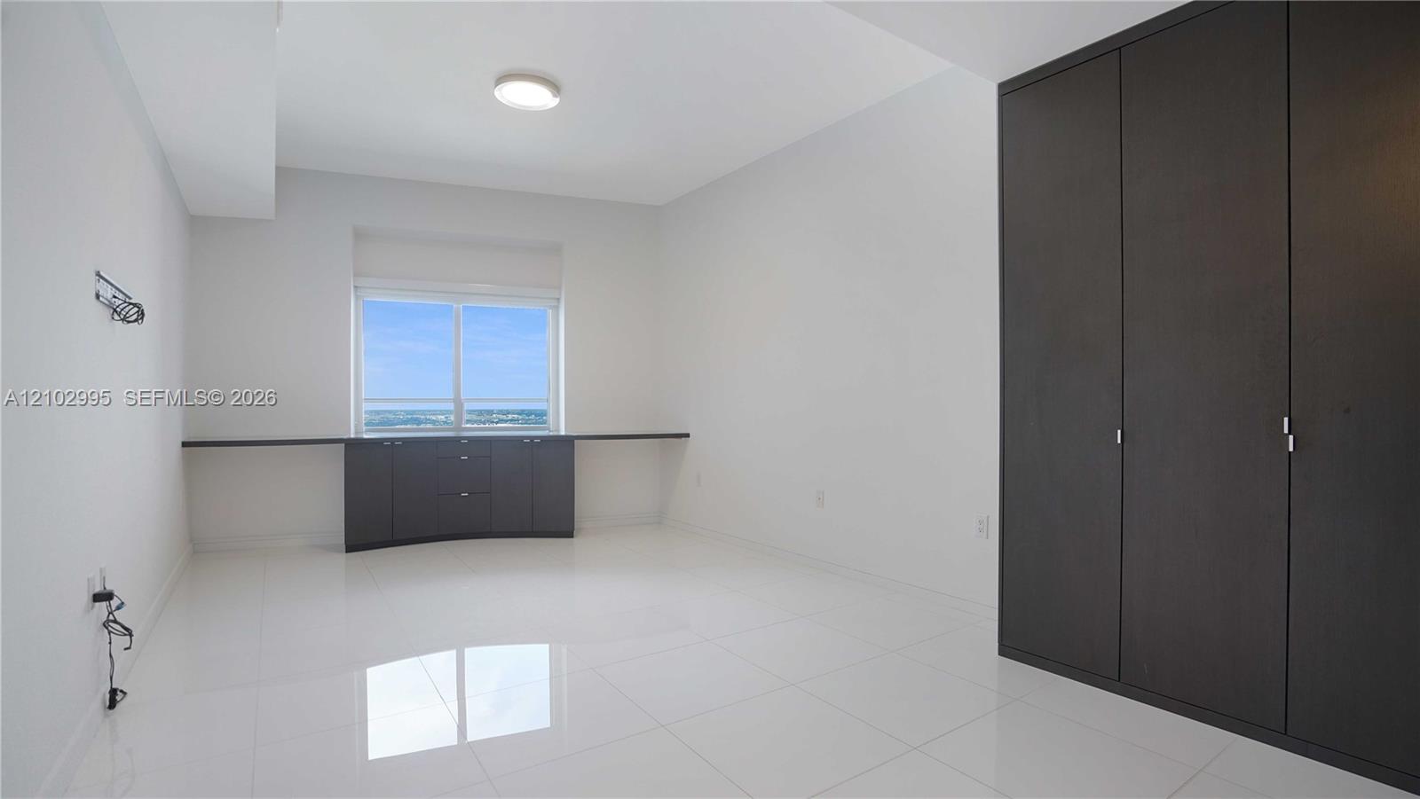 1100 Biscayne Boulevard 5202 Property Photo 25