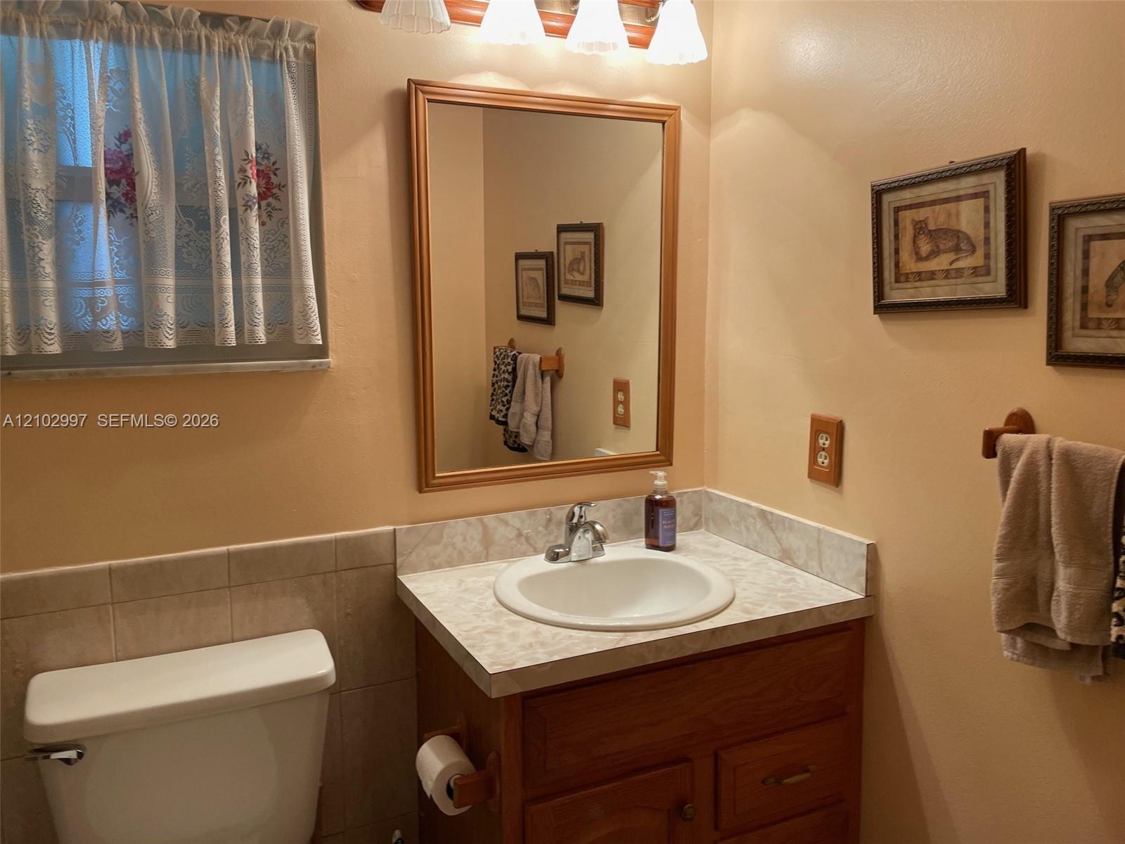 1411 Nw 85th Way Property Photo 18