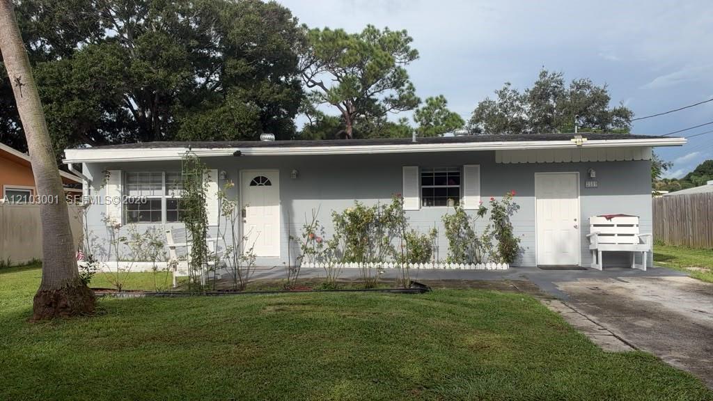 2509 Oleander Boulevard Property Photo 1