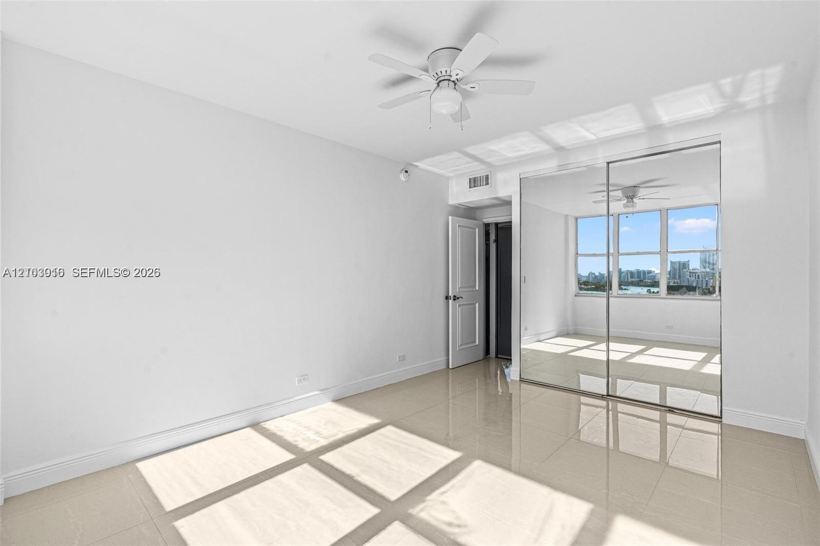 7441 Wayne Avenue 10k Property Photo 17