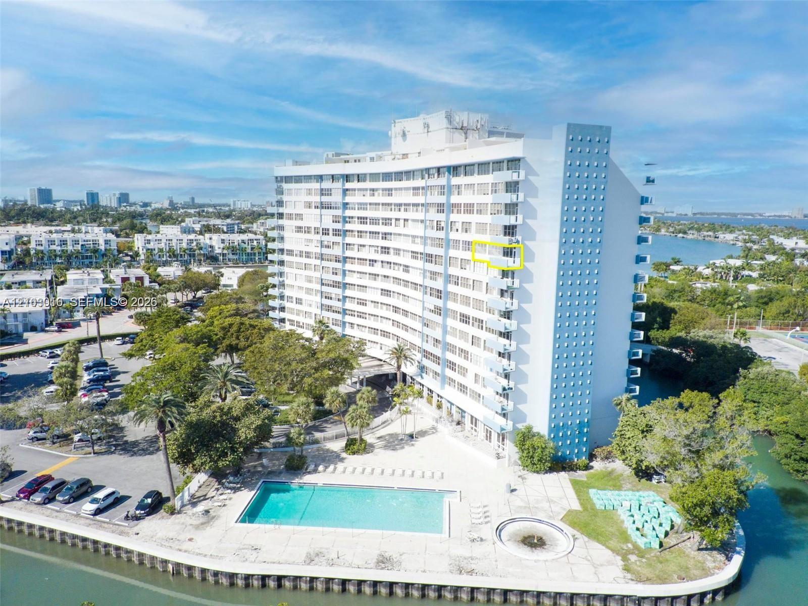 7441 Wayne Avenue 10k Property Photo 22