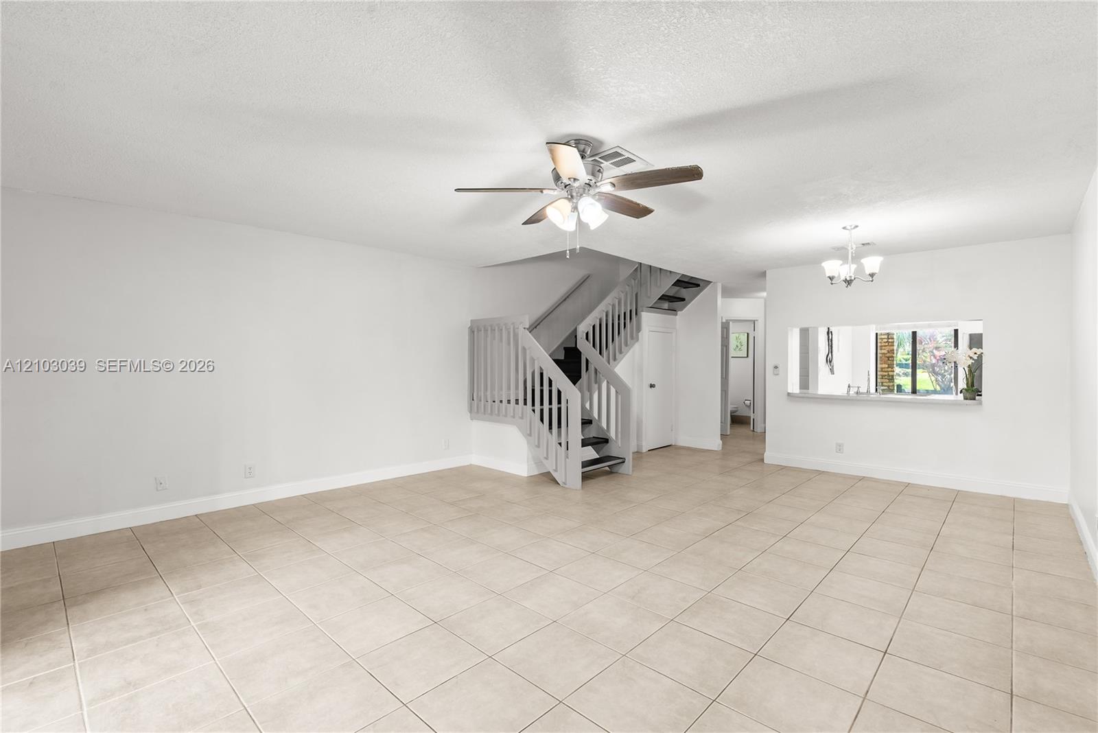 4410 Nw 92nd Way Property Photo 9