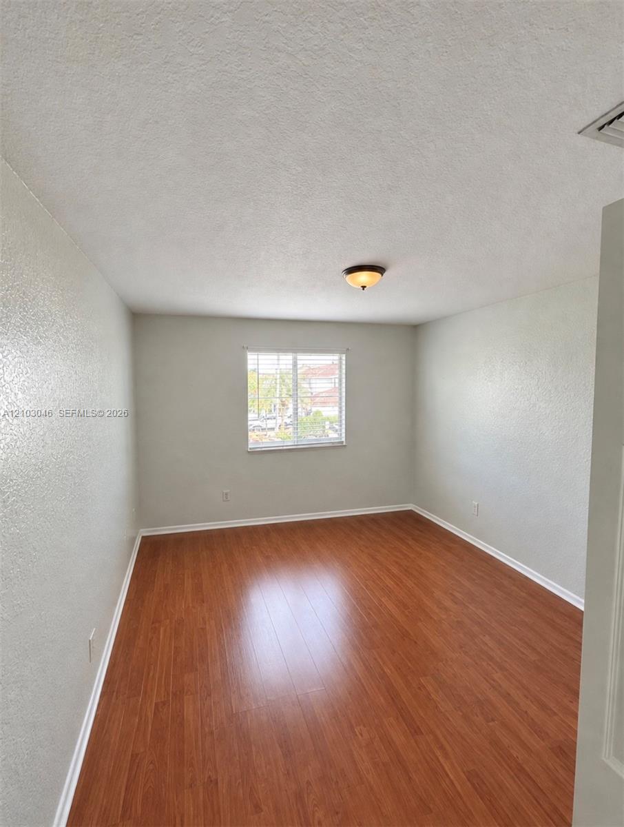 4826 Nw 116th Avenue Property Photo 20
