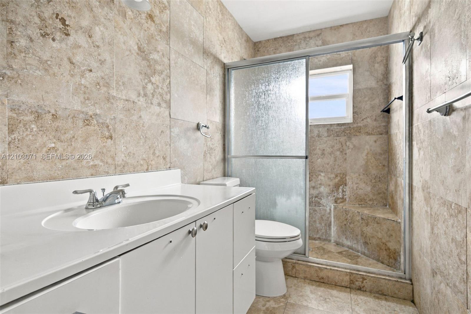 235 Ne 118th Street Property Photo 12