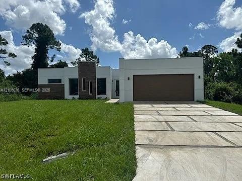 55 S Colin Avenue Property Photo 1