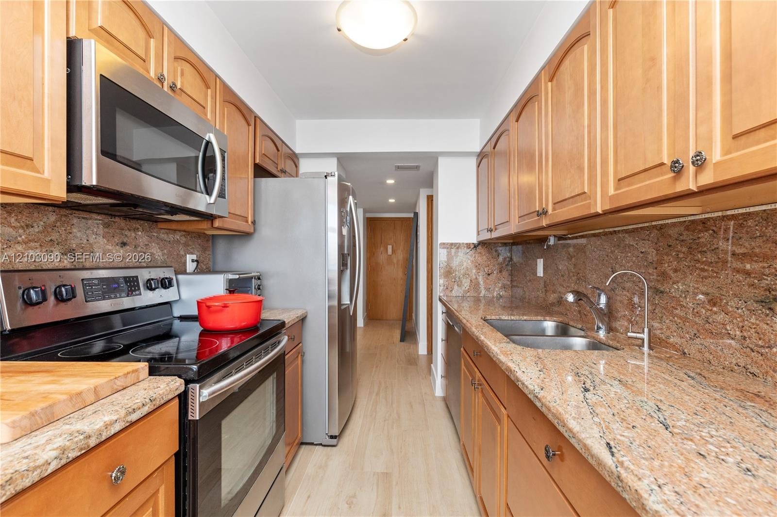 251 174th Street 1219 Property Photo 14