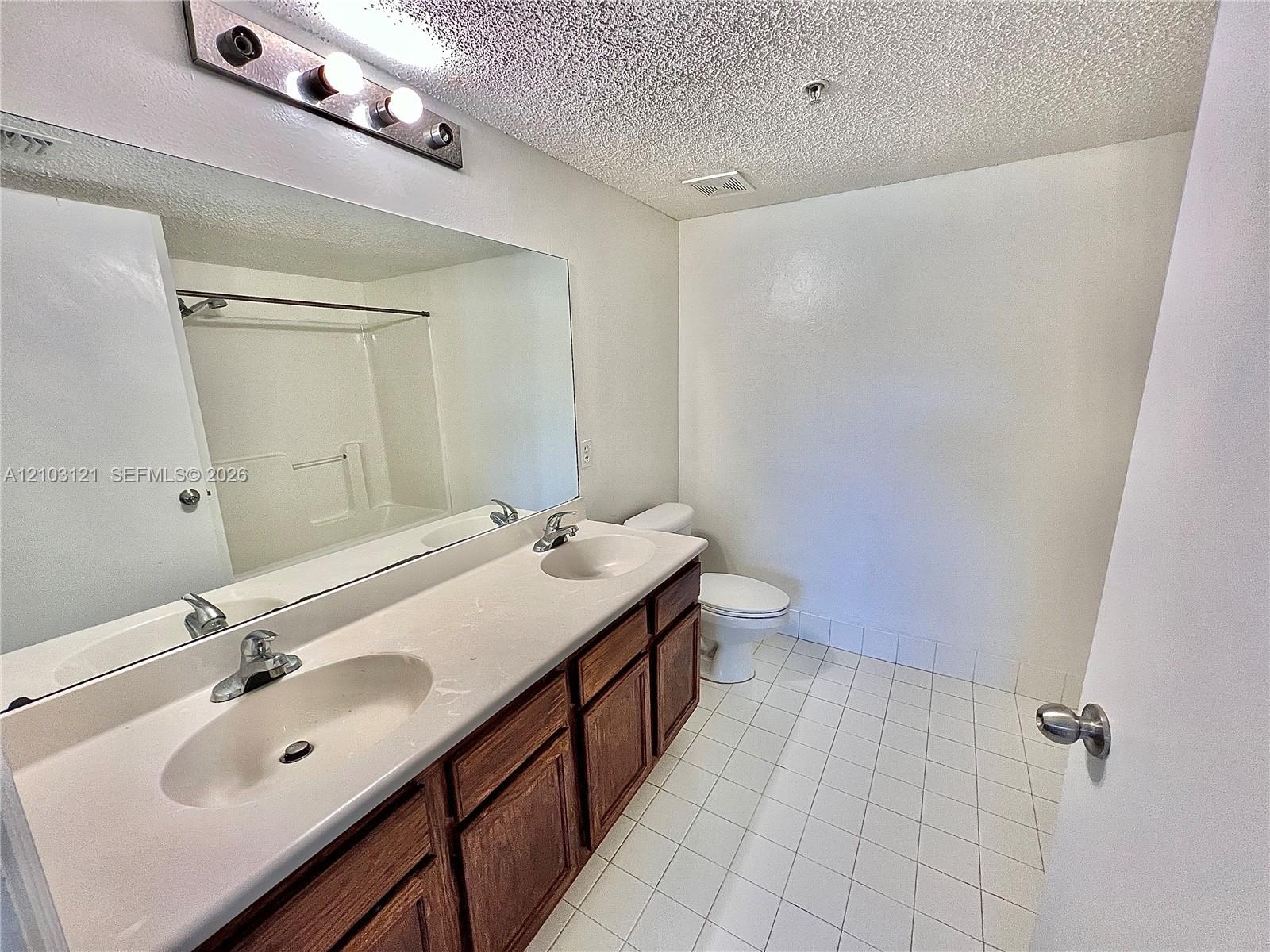 9905 Westwood Drive 25-3 Property Photo 10