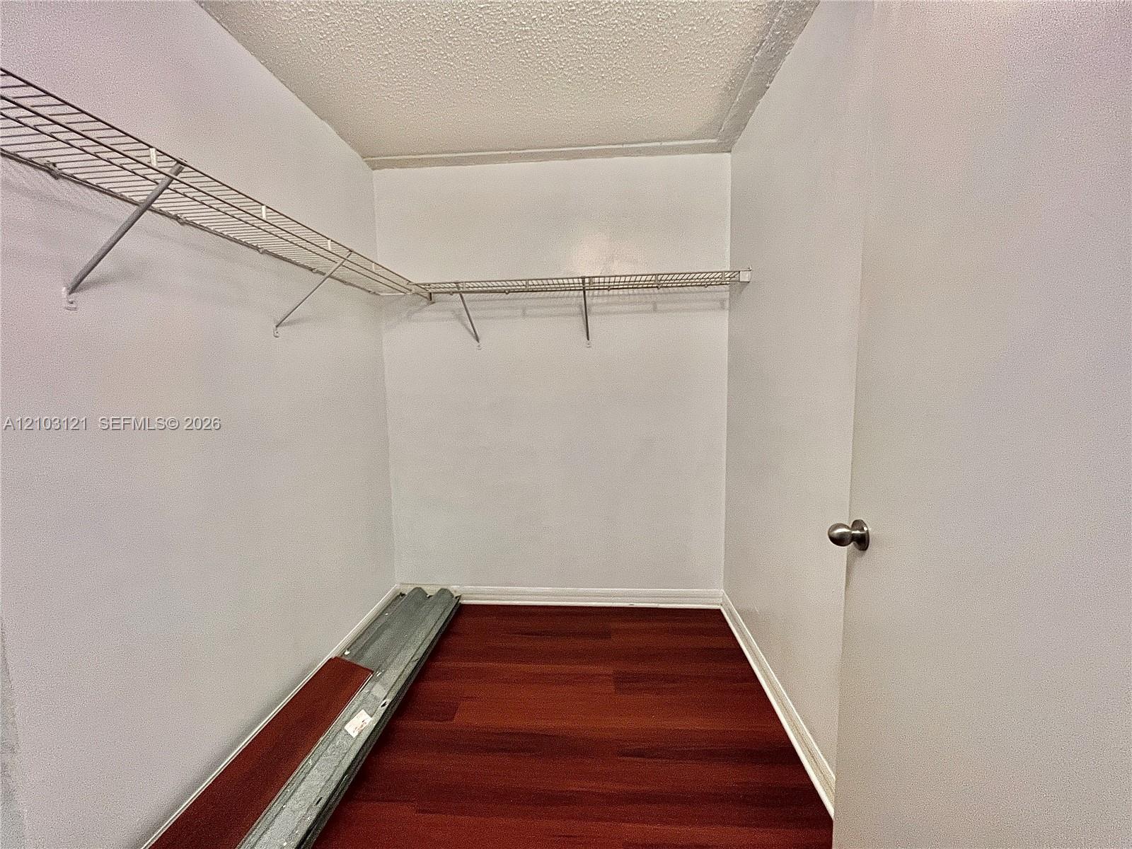 9905 Westwood Drive 25-3 Property Photo 15