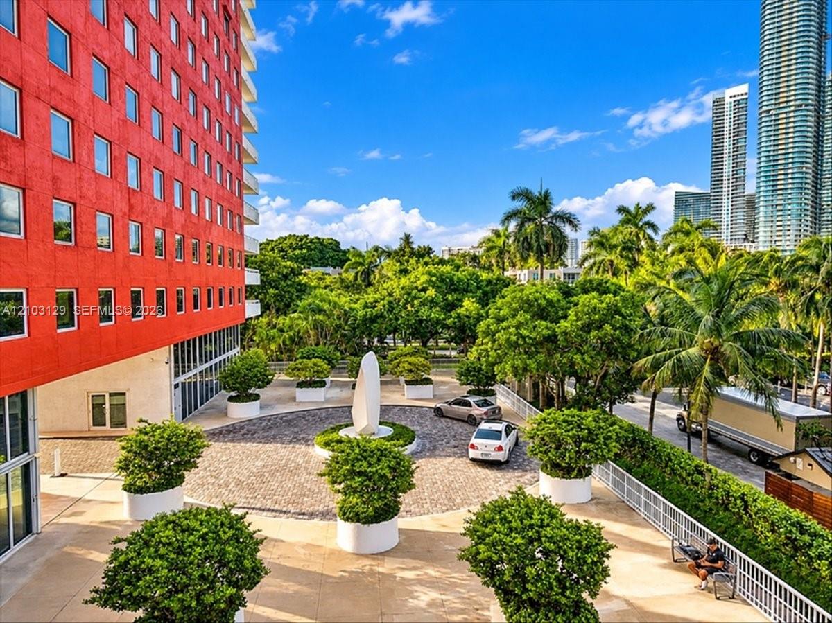 1627 Brickell Avenue 2005 Property Photo 21