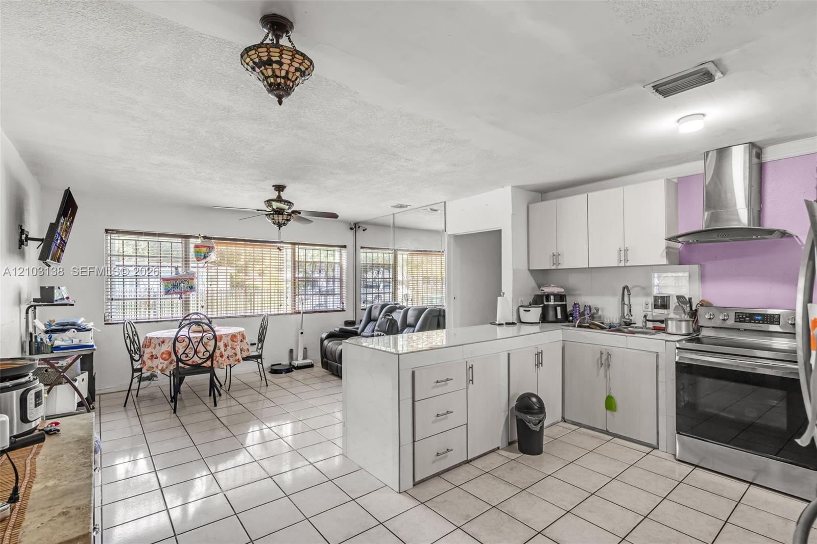 1920 Nw 134th Street Property Photo 9