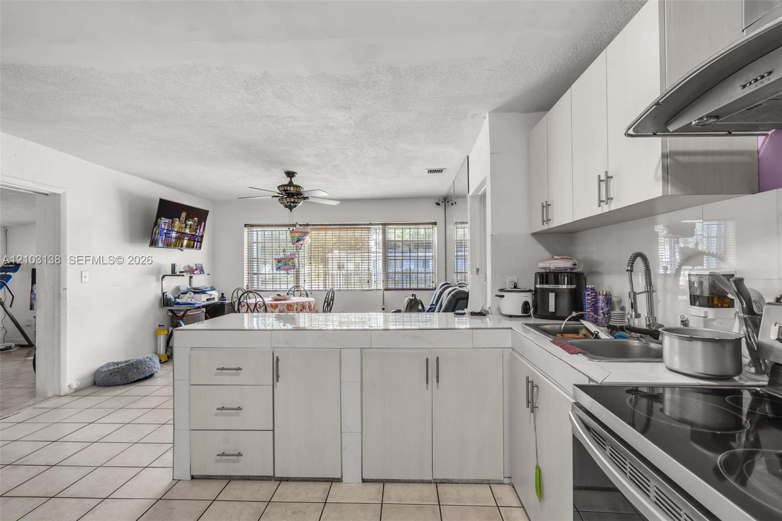 1920 Nw 134th Street Property Photo 10
