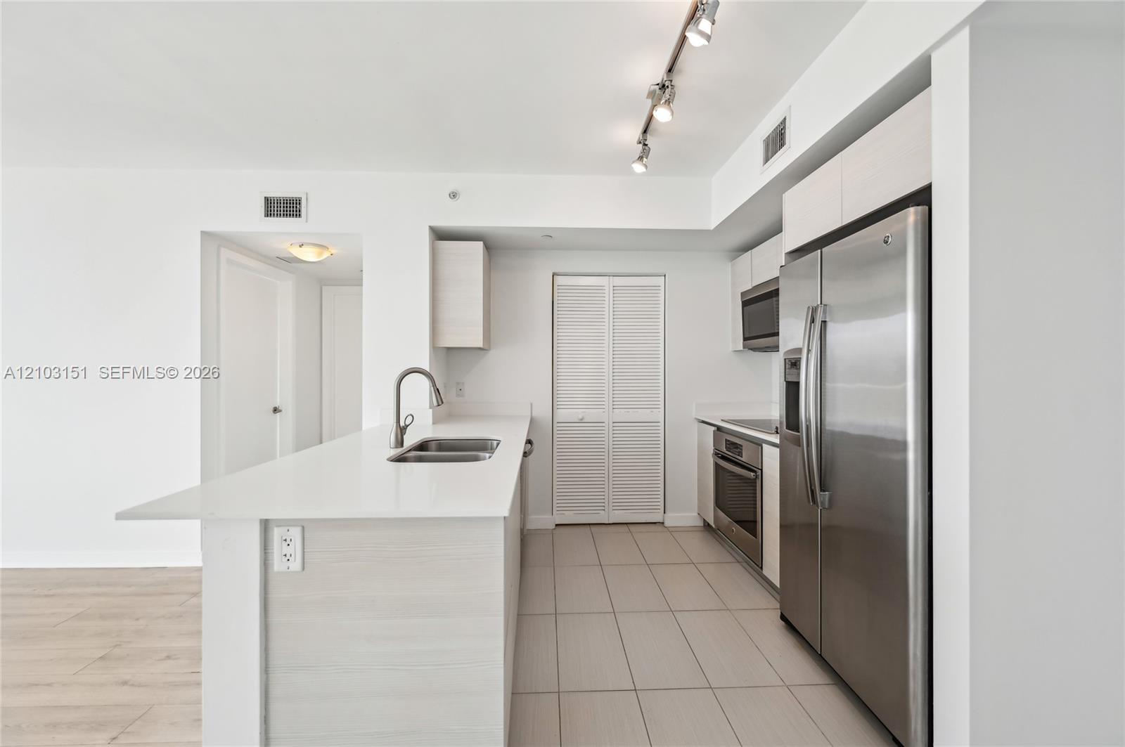 4250 Biscayne Boulevard 1516 Property Photo 9