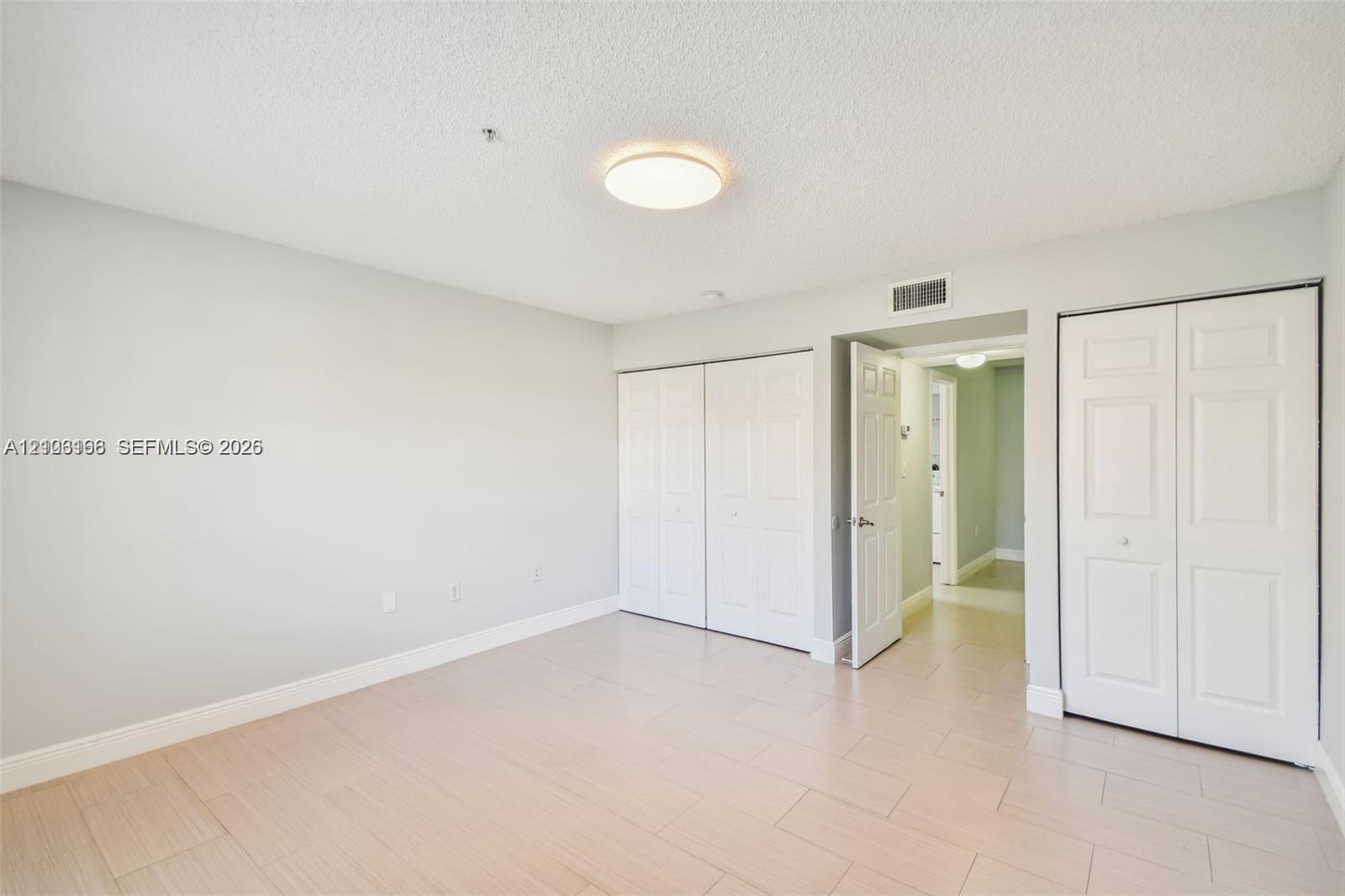 2945 Ne 185th Street 1407 Property Photo 20