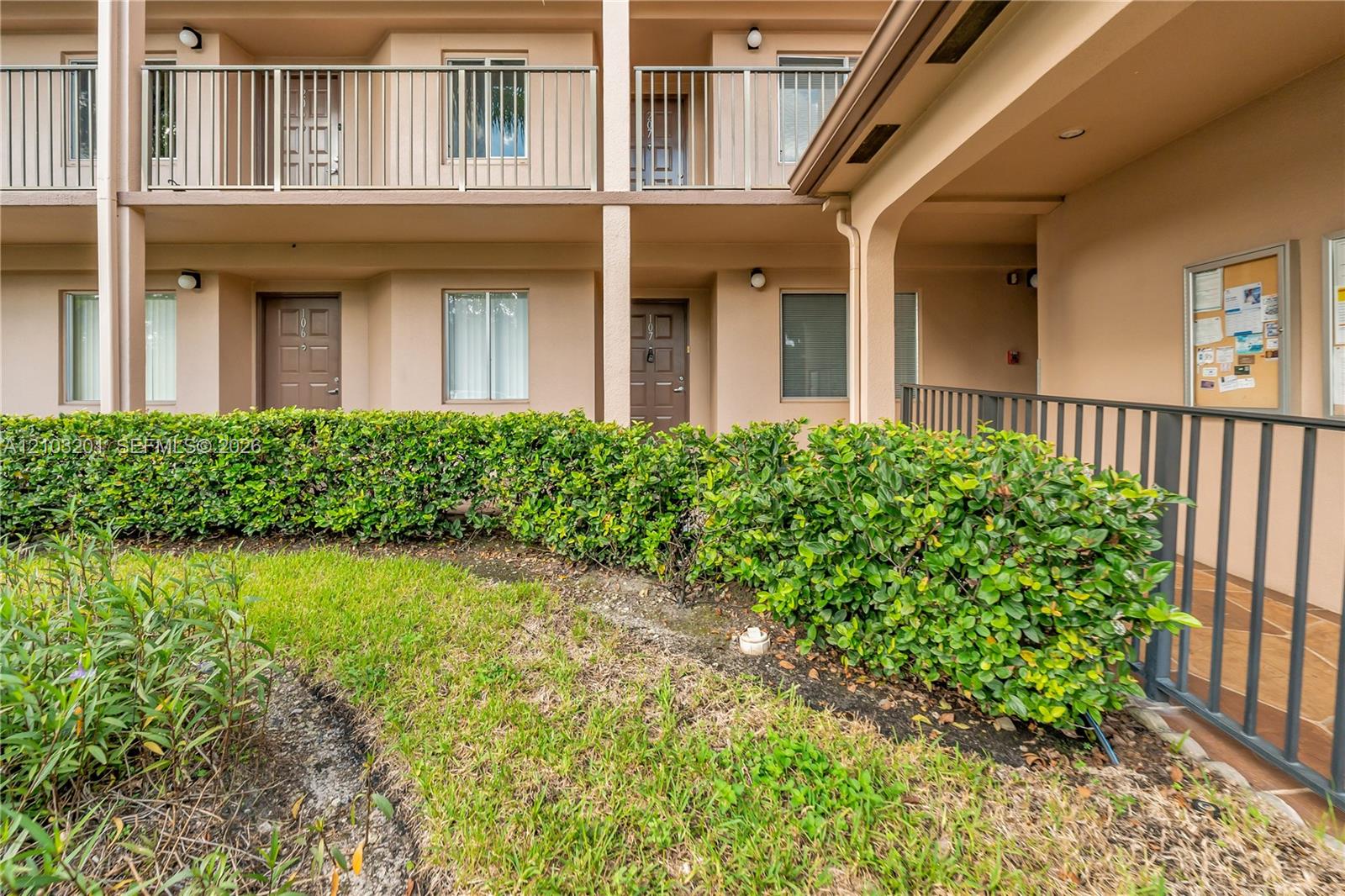 12551 Sw 16th Court 107c Property Photo 29