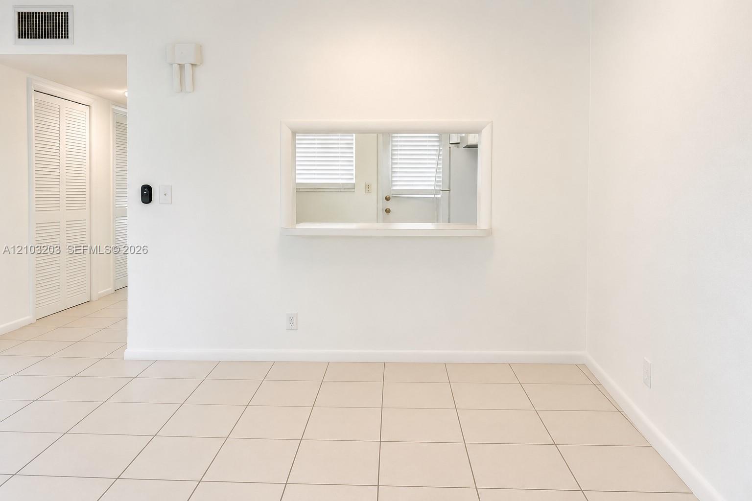 215 Se 3rd Avenue 304b Property Photo 6