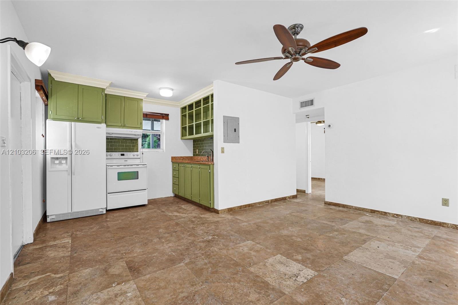 181 Nw 41st Street 2 Property Photo 2