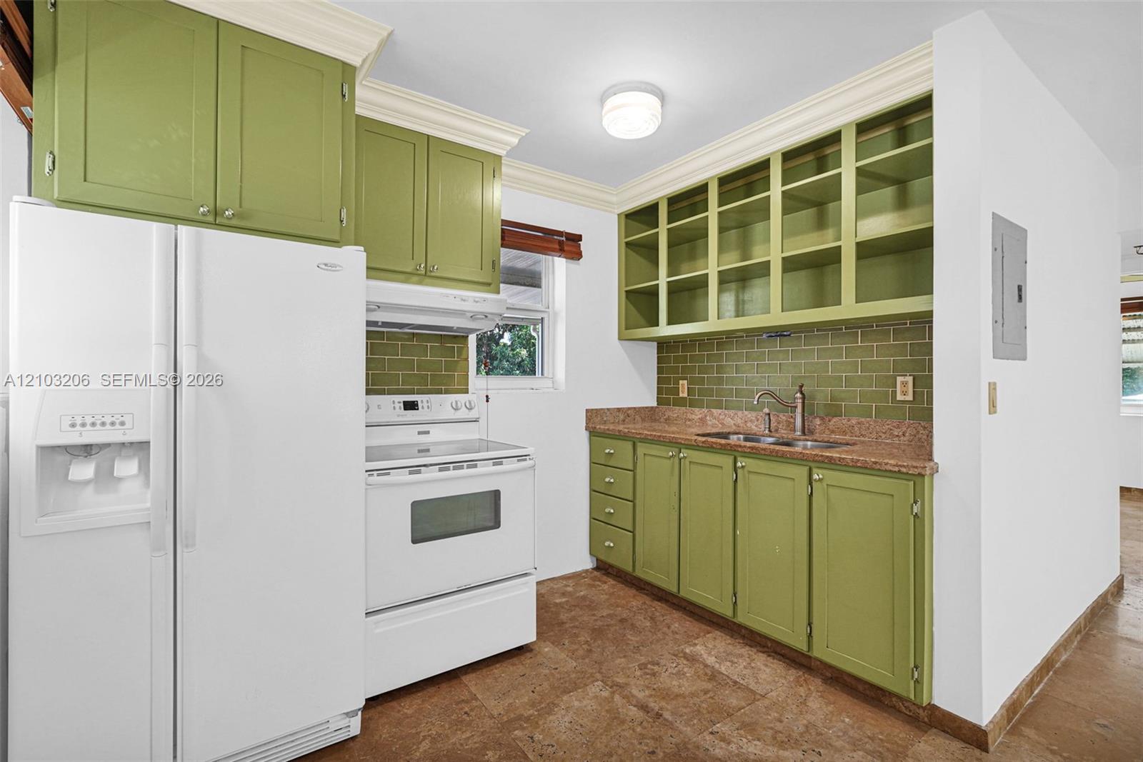 181 Nw 41st Street 2 Property Photo 4
