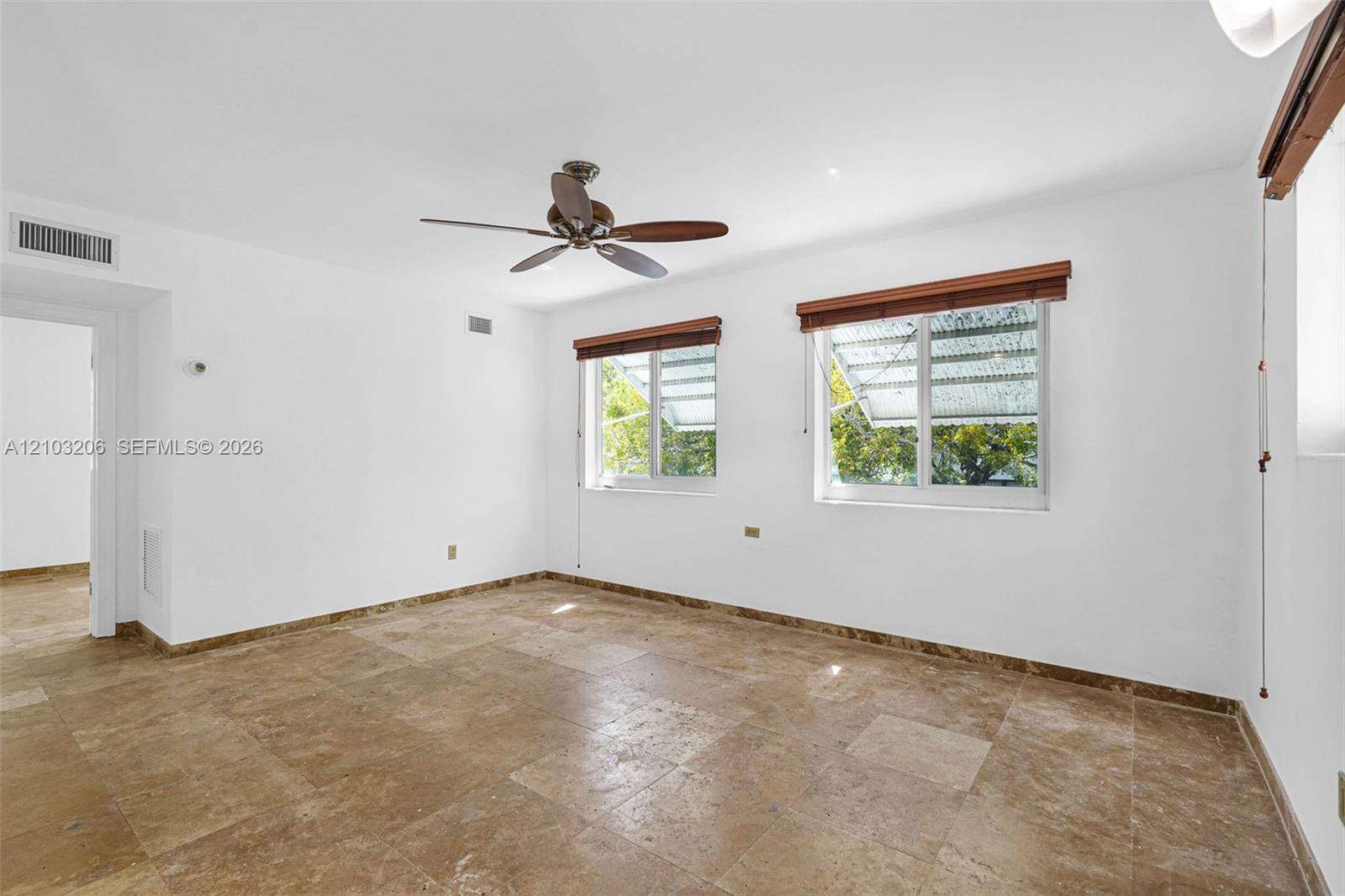 181 Nw 41st Street 2 Property Photo 5