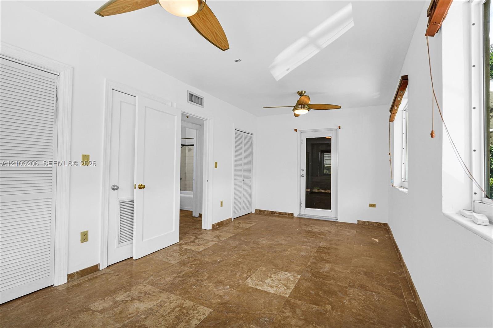 181 Nw 41st Street 2 Property Photo 8