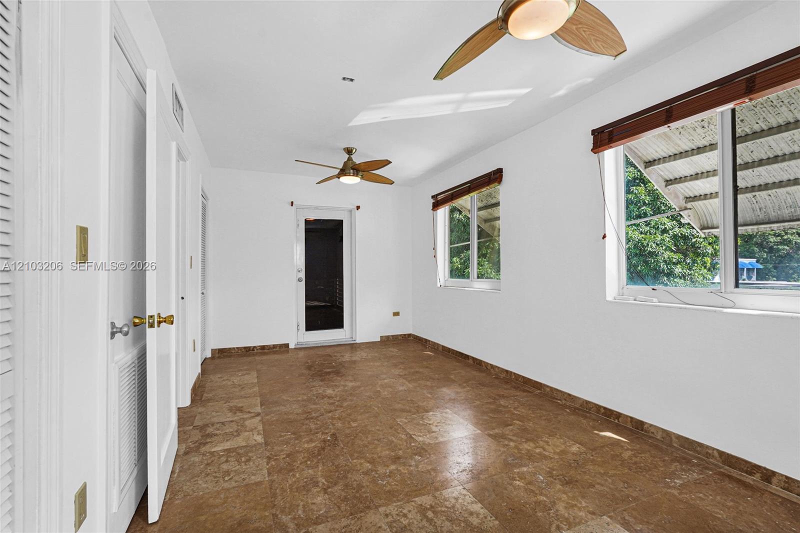 181 Nw 41st Street 2 Property Photo 10